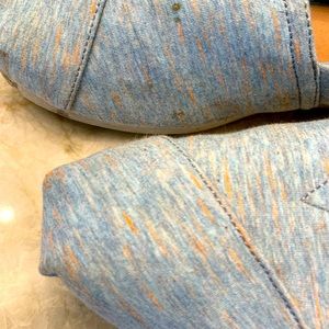 Tom’s blue slip on shoes in fair condition